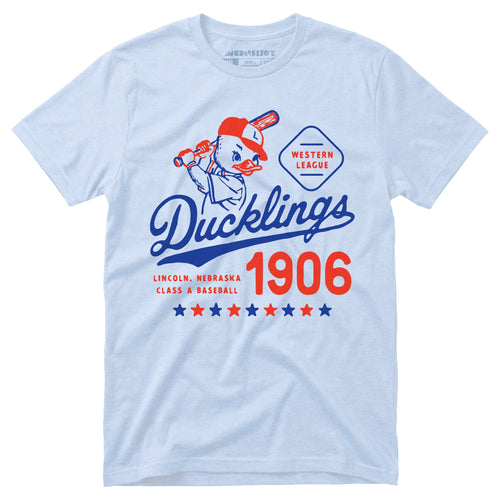 Lincoln Ducklings - Nebraska - Vintage Defunct Baseball Teams - Unisex T-Shirt
